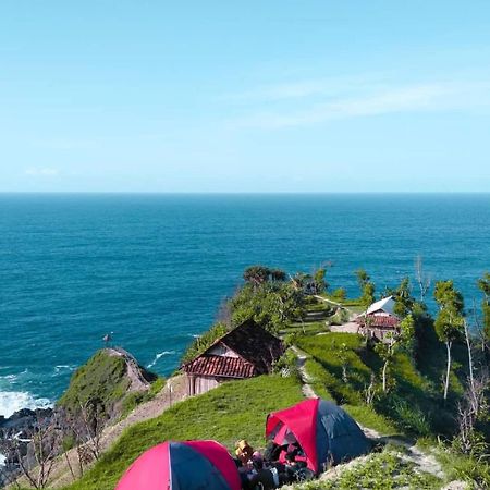 Tapian Camping Ground Bukittinggi Exterior photo