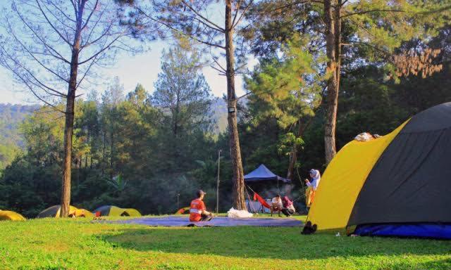 Tapian Camping Ground Bukittinggi Exterior photo